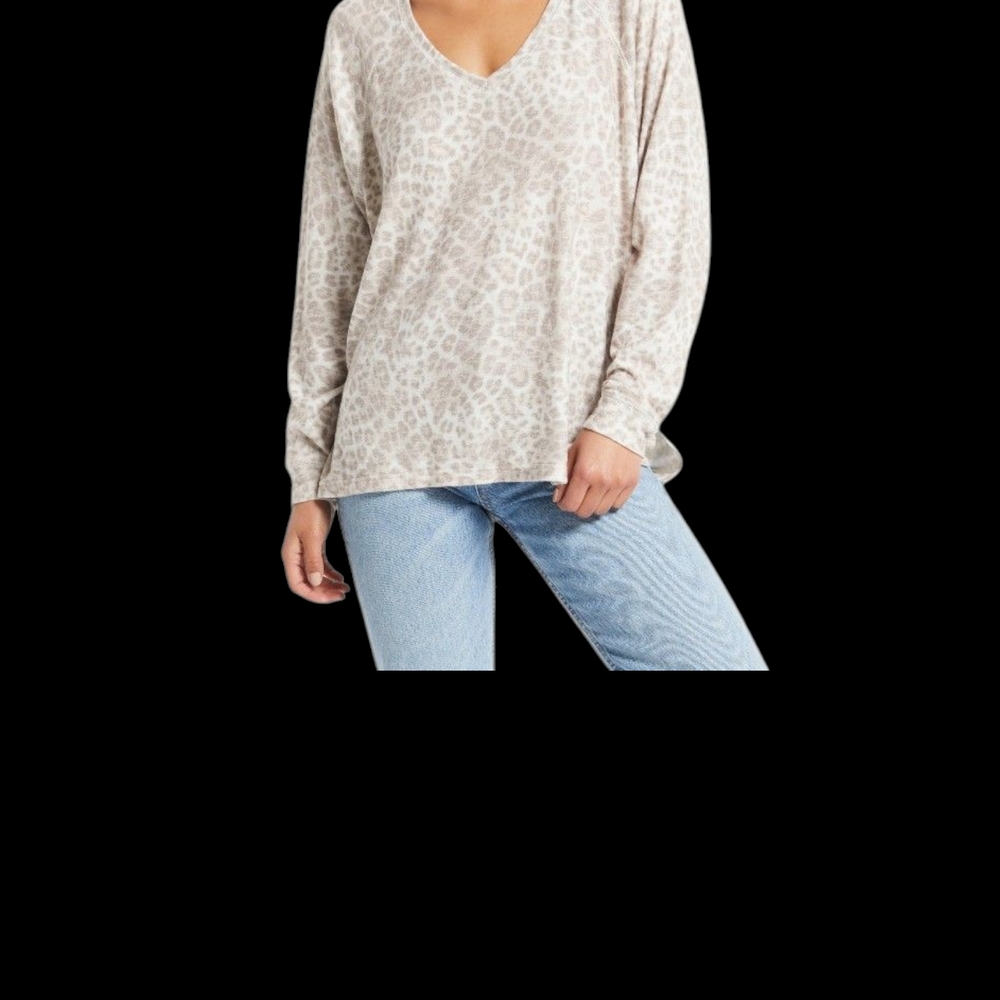 White Crow, Leopard Print V-Neck Sweater XS
